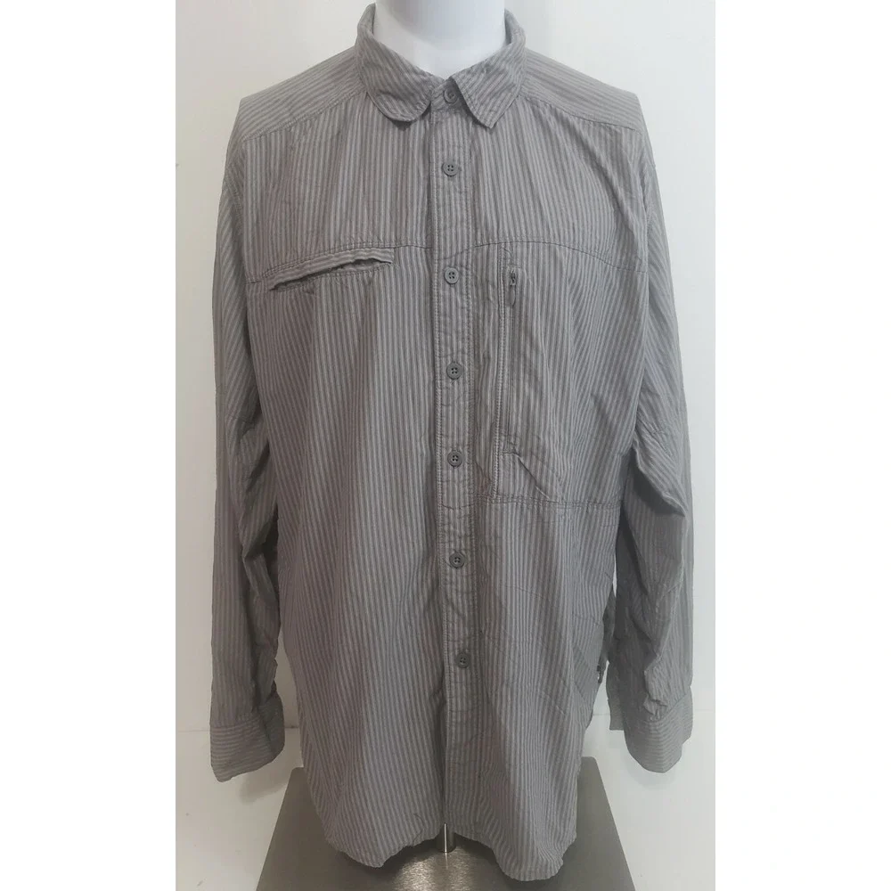 The North Face Shirt Mens XL Button Down Hiking Outdoors zip pocket‎